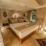 Hotel Osmanbey Cave House 3*