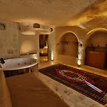 Osmanbey Cave House Hotel Göreme