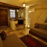 מלון Osmanbey Cave House