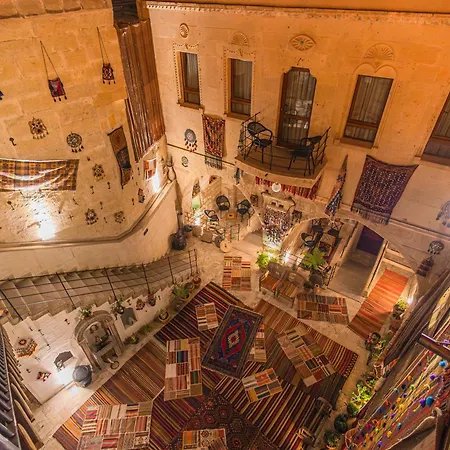 Osmanbey Cave House 3* Göreme