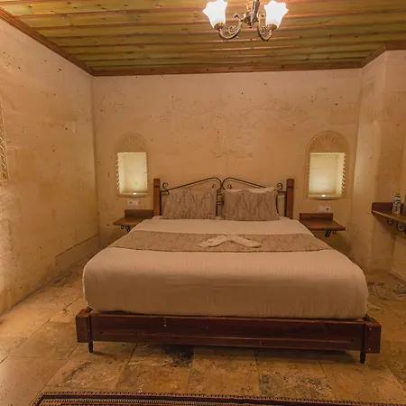 Osmanbey Cave House Hotel Göreme