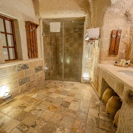 ホテル オスマンベイ ケイヴ ハウス