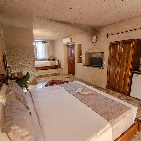 Osmanbey Cave House 3* Goreme