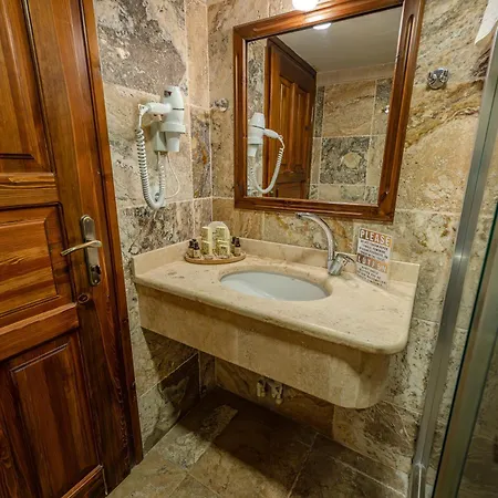 Osmanbey Cave House Hotel Goreme