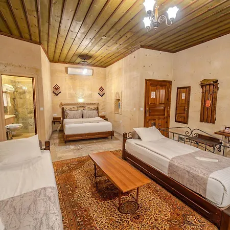Osmanbey Cave House 3* Goreme