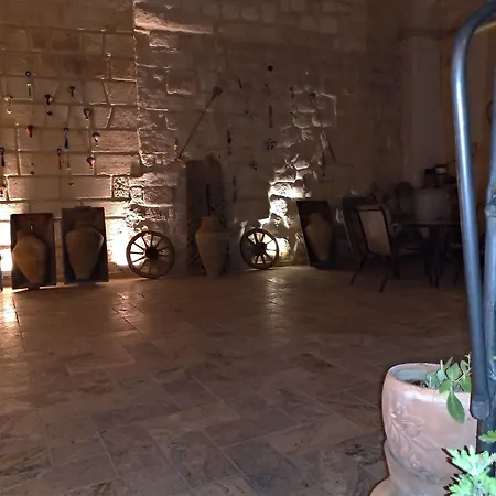 Szálloda Osmanbey Cave House 3*