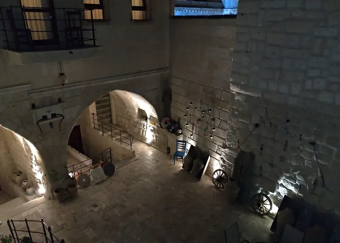 Osmanbey Cave House Hotel Göreme